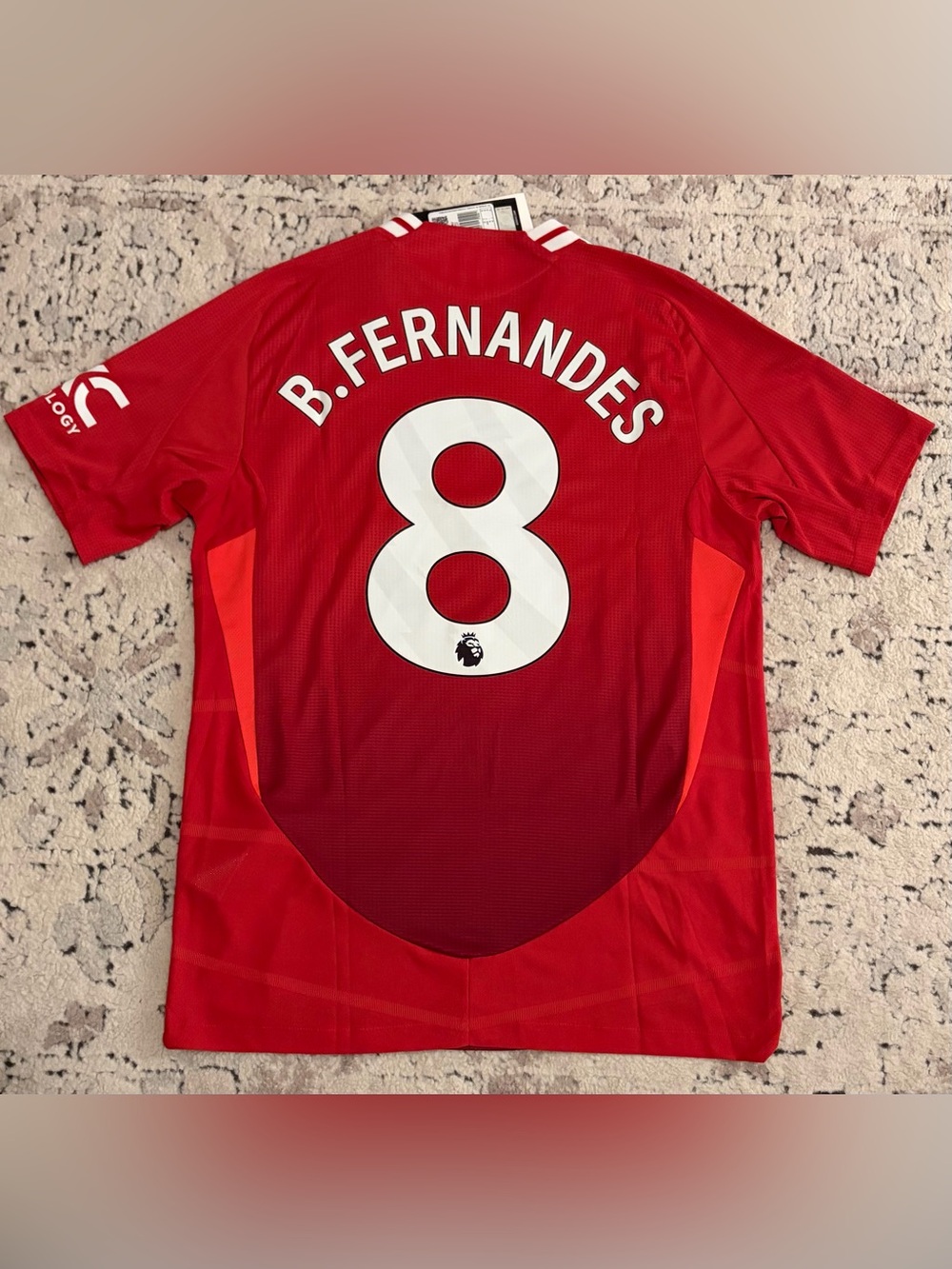 Adidas Authentic 2024/2025 Manchester United JF1291 Fernandes #8 Jersey Men’s M